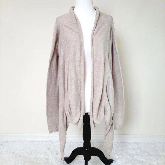 SHAE NEUTRAL FLOWY SHACKET SIZE LARGE - Picture 1 of 4